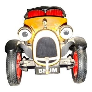 2003 Radio Shack Brum Yellow RC Car